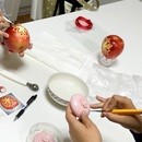 野菜・果物・石けんを彫って変身させよう！の講座の風景