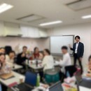公認資格保持者が教えるFacebook広告の講座の風景