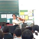 久米晶子🌟音楽教室(バイオリン演奏を通して)の講座の風景