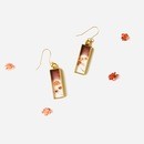 レジンでハンドメイド体験♪の講座の風景