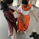 踊るヨガ～あなたの顔と体と心に綺麗が巡るインド舞踊の講座の風景