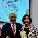 食品、日用品の裏ラベルを見て選べる人になろう！の講座の風景