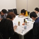 元記者が銀座路地裏で開く文章教室《青猫ナラティブ》の講座の風景