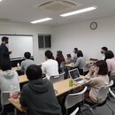 なぜ副業なら、『 輸出物販 』なのか！？の講座の風景