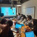 なぜ副業なら、『 輸出物販 』なのか！？の講座の風景