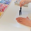 描くだけで波動が上がるハレアート🌈の講座の風景