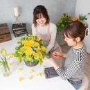 お花の黄金ルールを学び一歩差をつけるお花教室の講座の風景