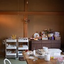 お寺のアトリエで、自分だけのキャンドルを作る。の講座の風景