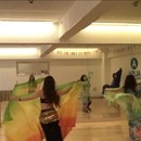 楽しく体をシェイプUP！女性に嬉しいベリーダンス♪の講座の風景