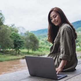 三月 麻椰のプロフィール写真