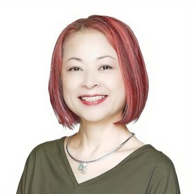 秋山 久美子のプロフィール写真