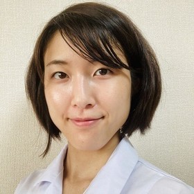 B&H薬機法コピーライティング 講師陣のプロフィール写真