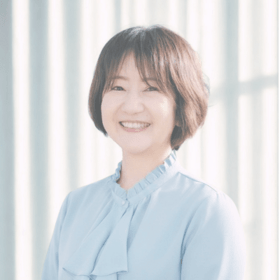 Rian｜物語を描くAIアートクリエイター🌙 AIアートで女性のセカンドキャリアを応援のプロフィール写真