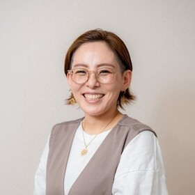 久米 瞳のプロフィール写真