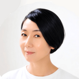 Kaco 48才からの表情筋専門のプロフィール写真