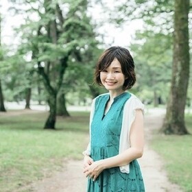 綾井 朋子のプロフィール写真